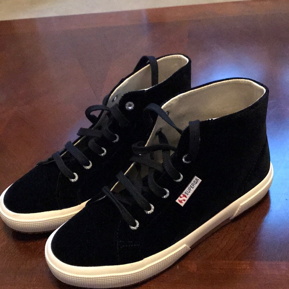 Superga EU 38 US 7.5 suede High Tops